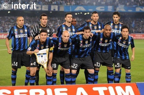 詹姆斯因伤缺阵今日战马刺 再缺席一场就将失去评奖资格