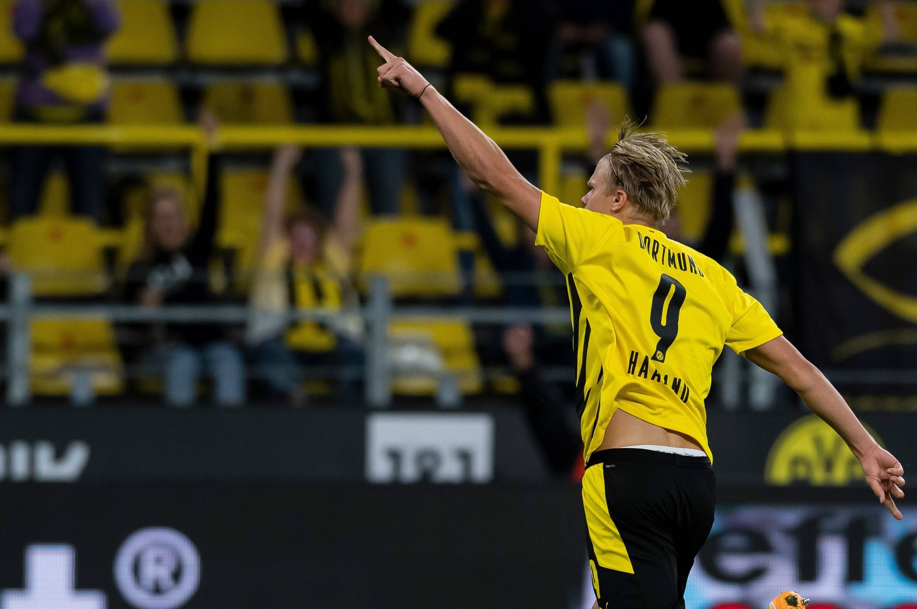 LPL上演退役之战，Scout小虎成为宿敌，IG获得复活甲，依然很危险