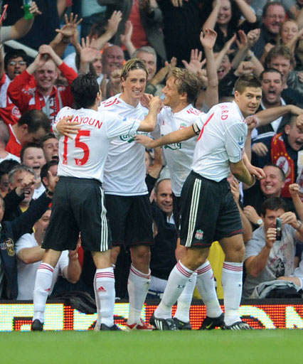 勇士大胜国王！巴特勒带替补太有效，库里精准三分，格林仍被指责