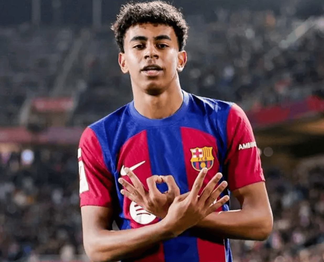 电竞VR体验专区全球首发消息